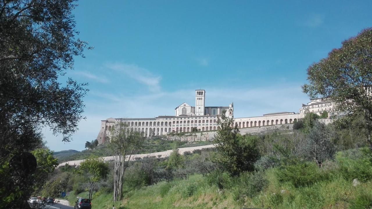 阿西西Casa Del Frate公寓 外观 照片